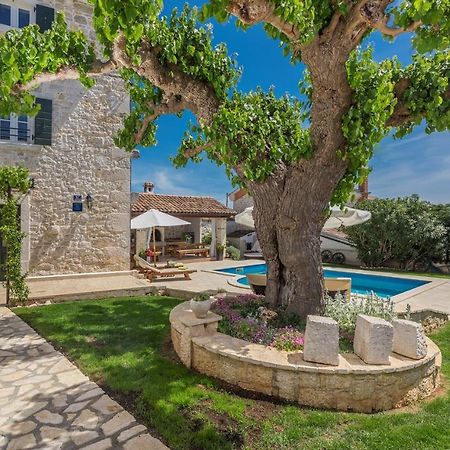 Dračevac Beautiful Stone House - Villa Parentium With Private Pool מראה חיצוני תמונה