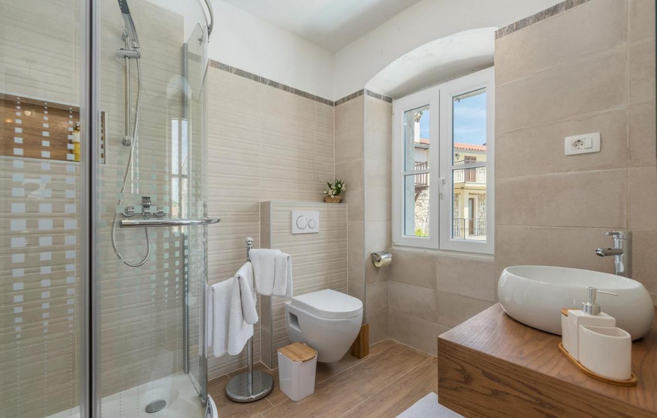 Dračevac Beautiful Stone House - Villa Parentium With Private Pool מראה חיצוני תמונה