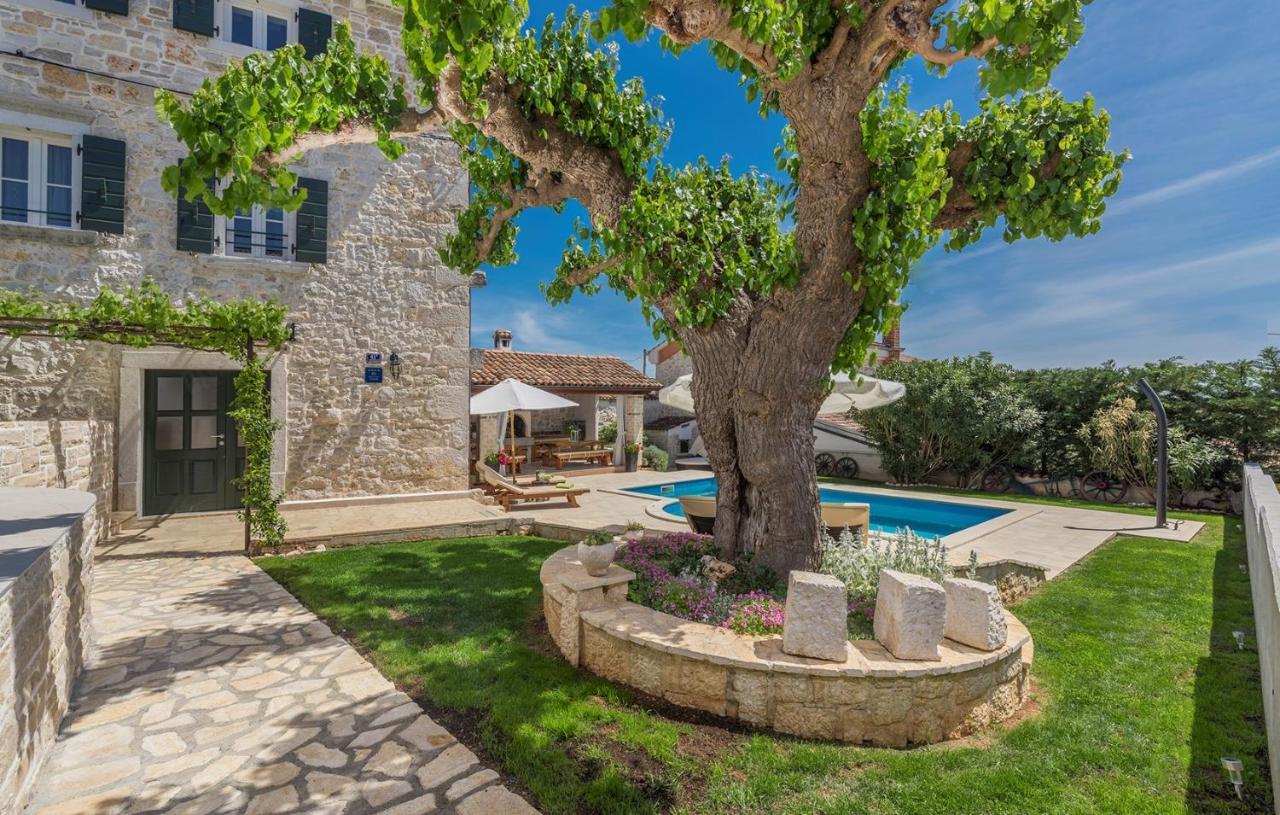 Dračevac Beautiful Stone House - Villa Parentium With Private Pool מראה חיצוני תמונה