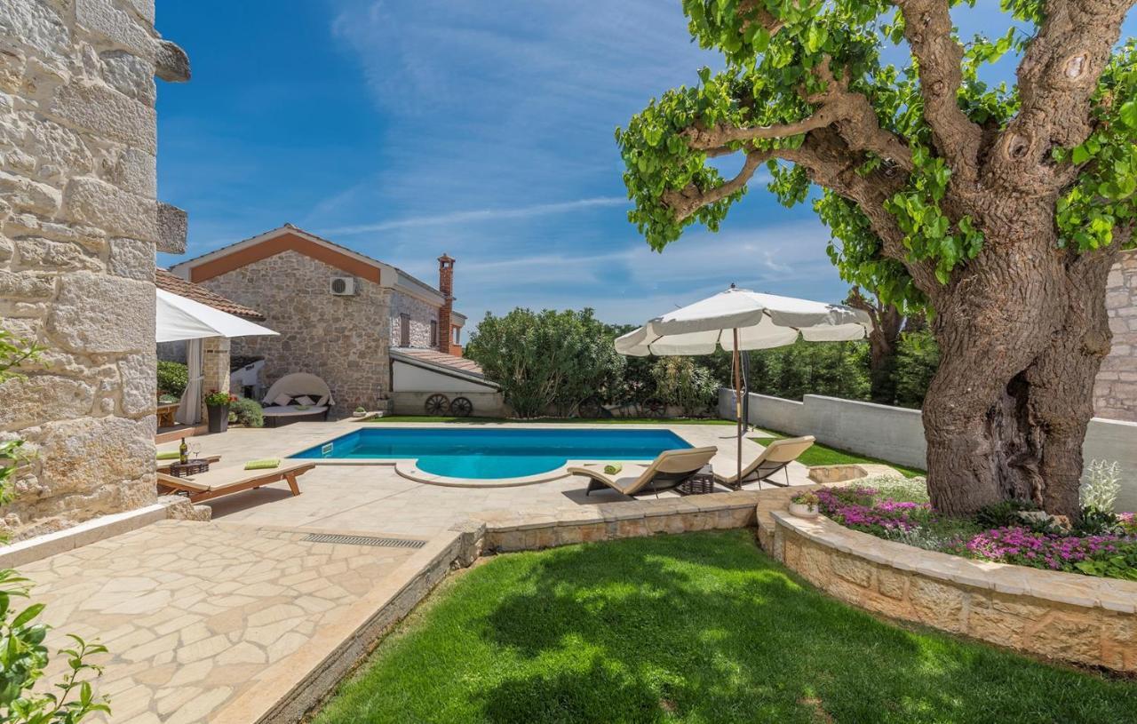 Dračevac Beautiful Stone House - Villa Parentium With Private Pool מראה חיצוני תמונה