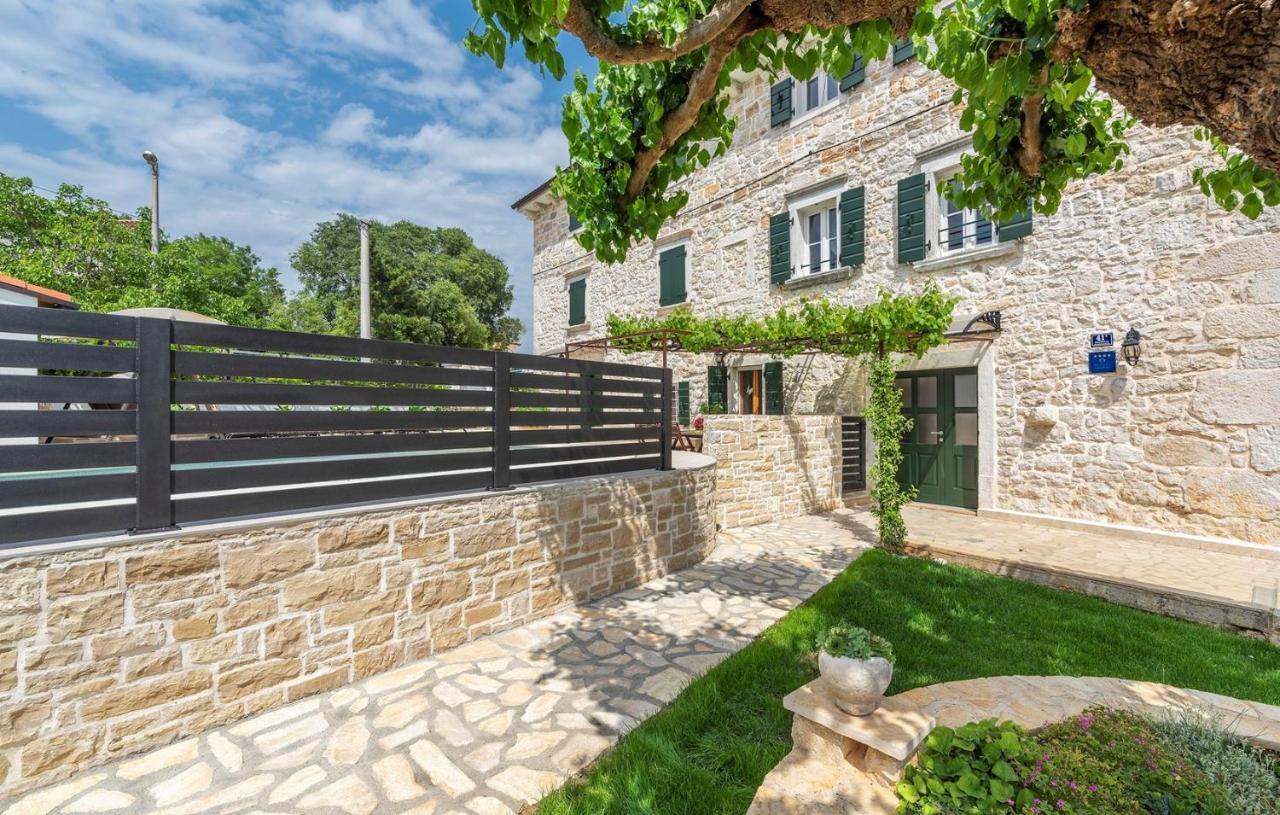 Dračevac Beautiful Stone House - Villa Parentium With Private Pool מראה חיצוני תמונה
